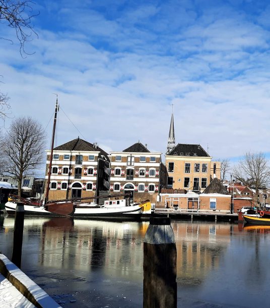 Het kantoor van Intermedius in de museumhaven van Gouda